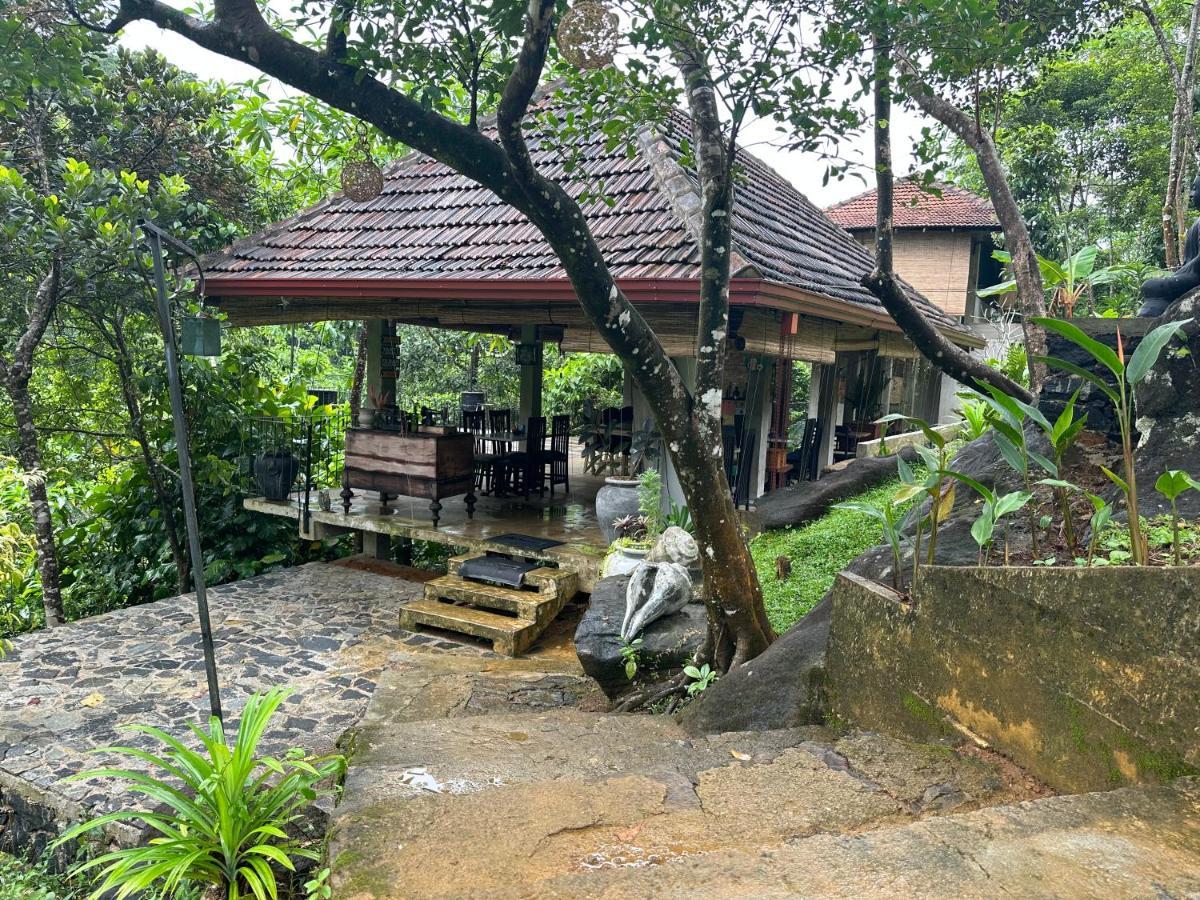 Jansen'S Bungalow Sinharaja Rainforest Retreat Kudawe Extérieur photo